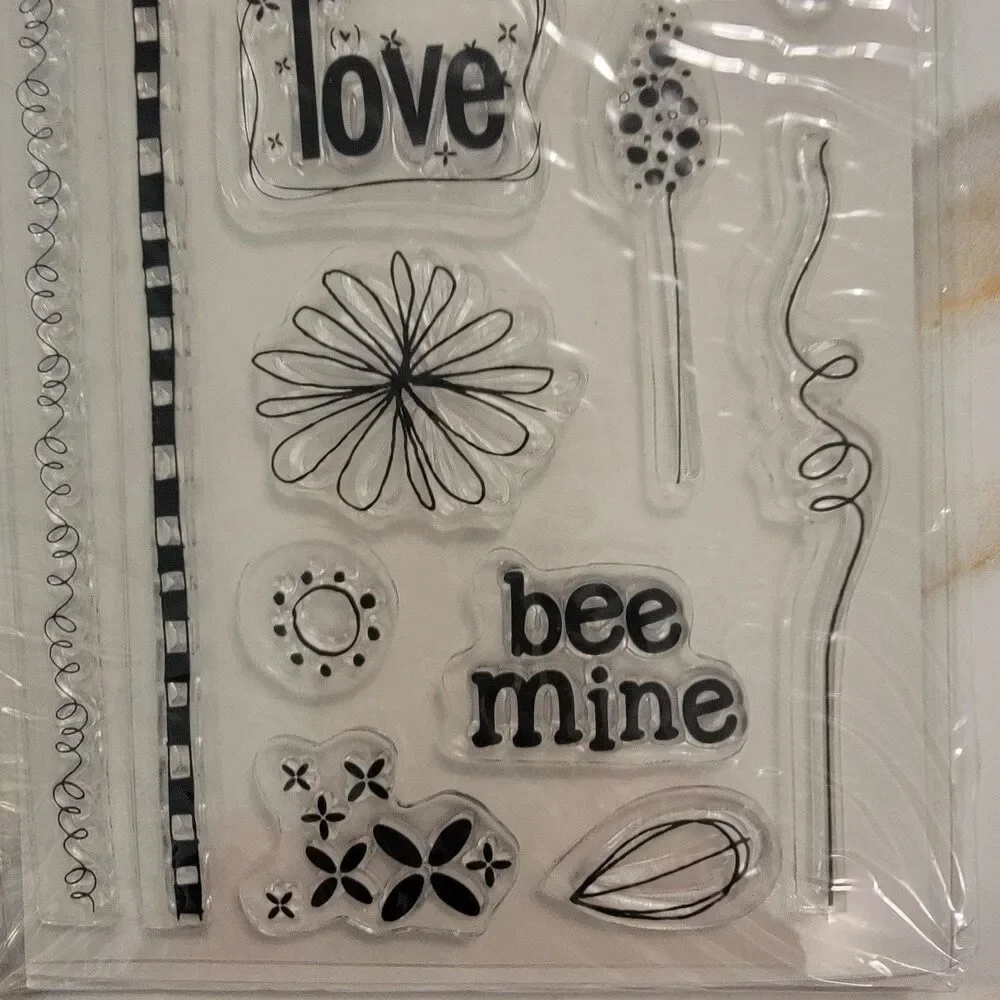 Heidi Grace CHEERFUL BEE Love Flowers Clear Cling Stamps Set of 18 Stamps NEW